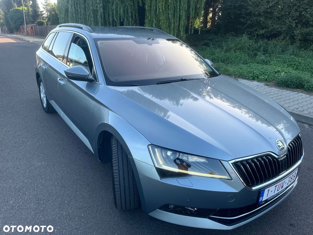 Skoda Superb 2.0 TDI DSG Style - 6