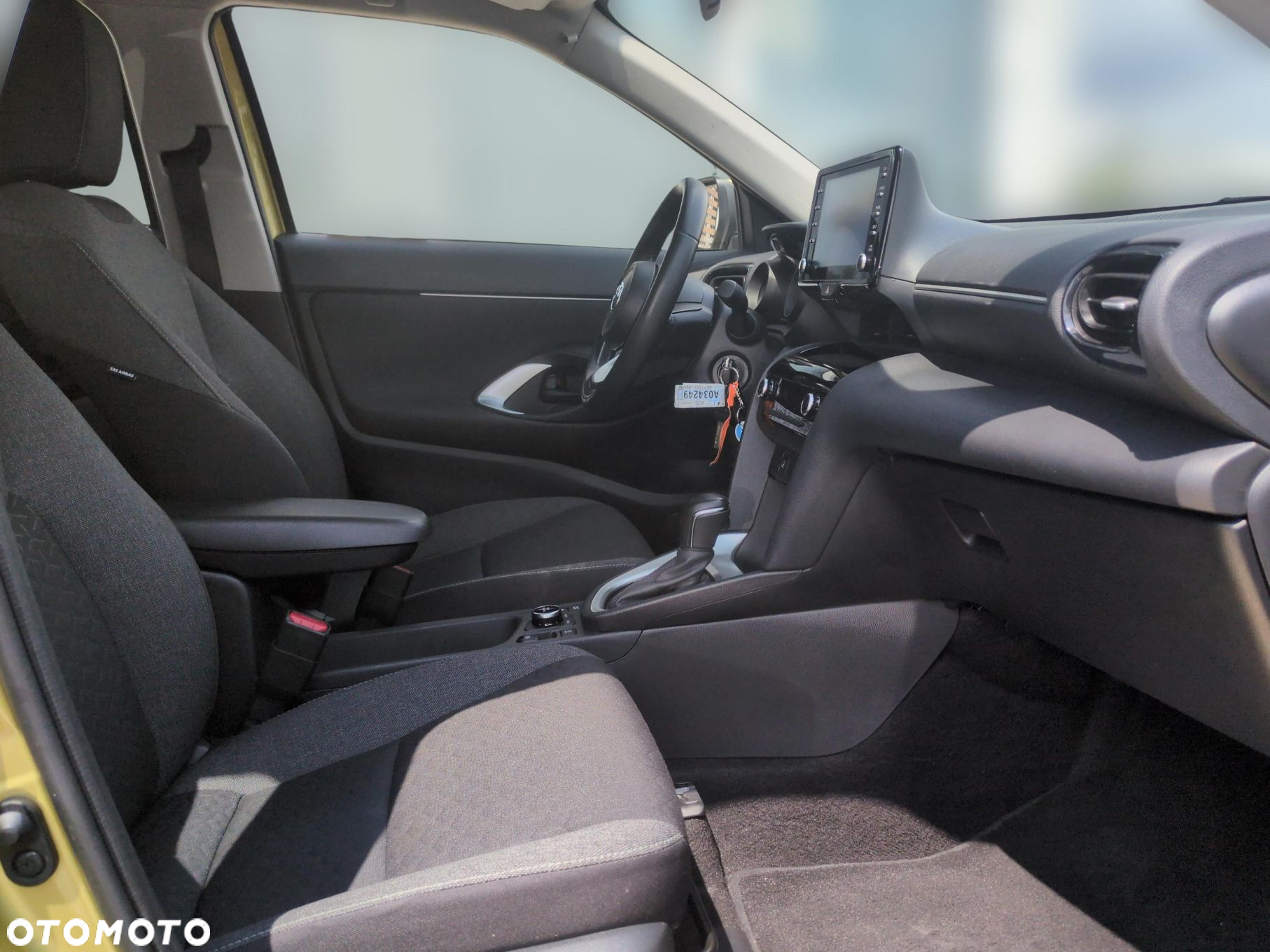 Toyota Yaris Cross Hybrid 1.5 Comfort 4x4 - 9