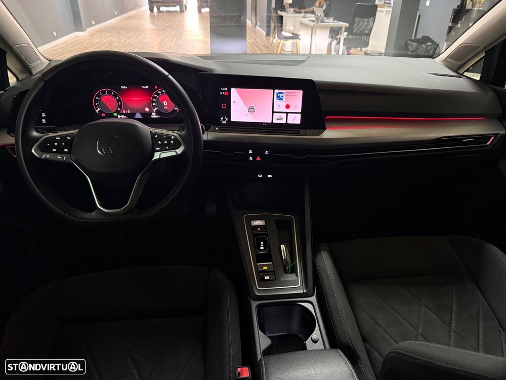 VW Golf 1.0 eTSI Life DSG - 20