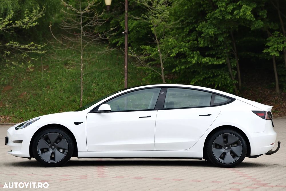 Tesla Model 3 Langstreckenbatterie Allradantrieb Dual Motor - 11