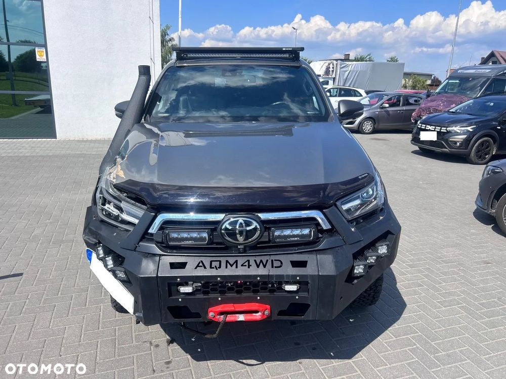 Toyota Hilux 2.8 D-4D Double Cab Invincible Sport 4x4 - 10