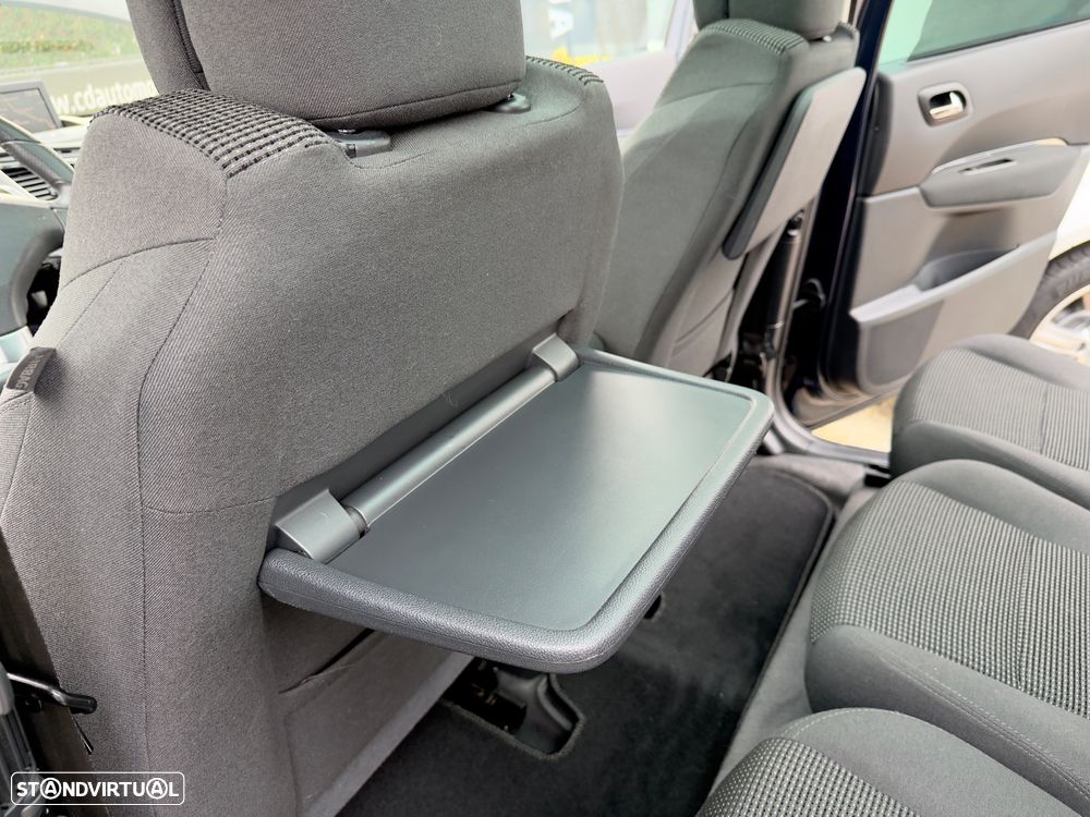 Peugeot 5008 1.6 HDi Executive CMP6 - 45