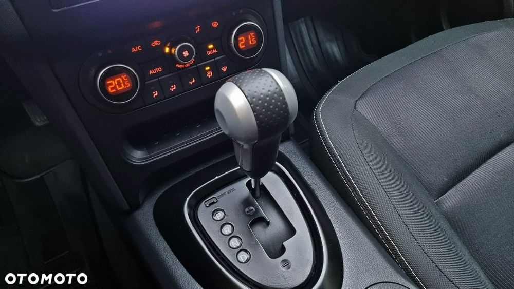 Nissan Qashqai - 16
