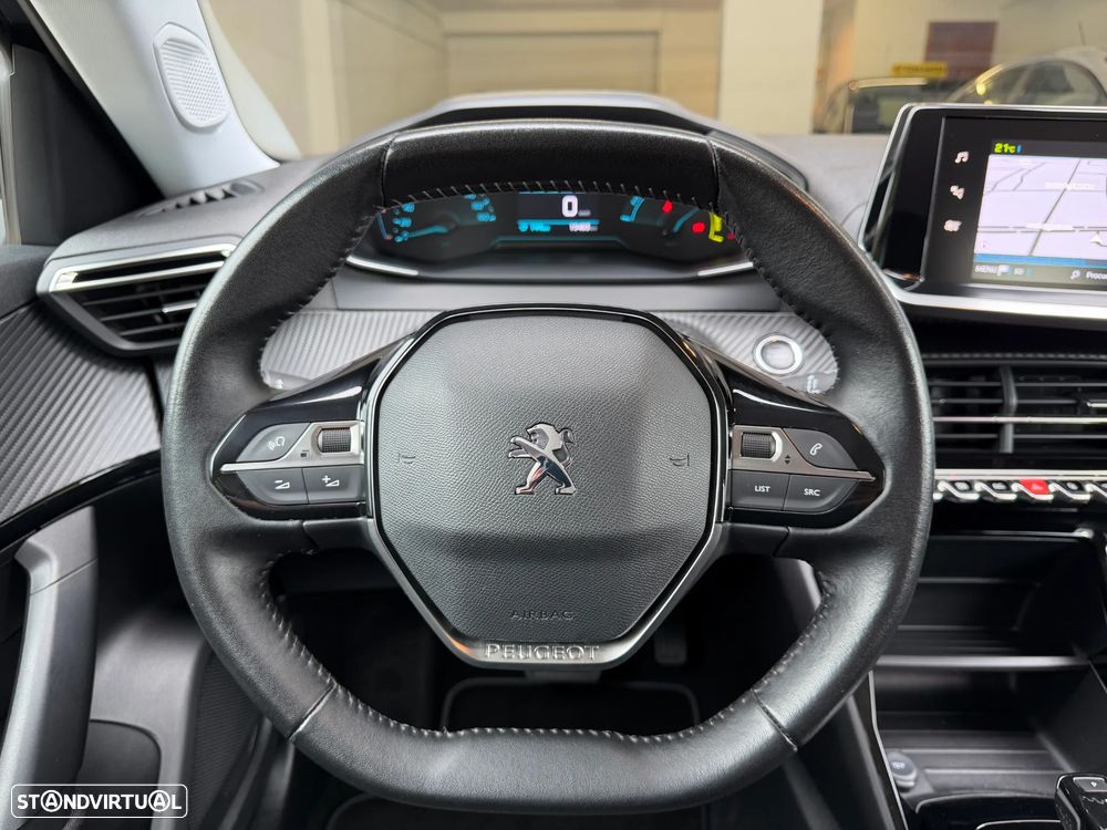 Peugeot e-2008 50 kWh Active Pack - 25
