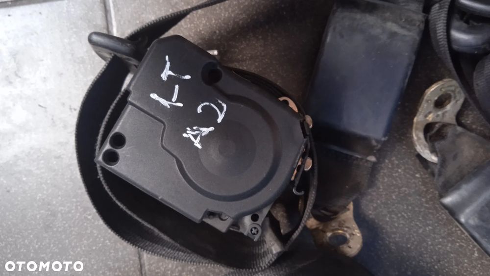 Pas bezpieczeństwa Audi A2 lewy prawy przód tył - 4