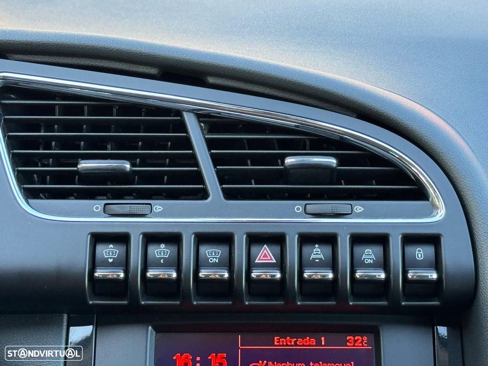 Peugeot 3008 1.6 e-HDi Allure 2-Tronic - 18