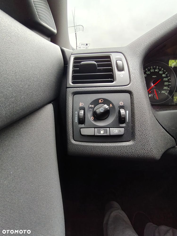 Volvo V50 DPF D2 Kinetic - 23