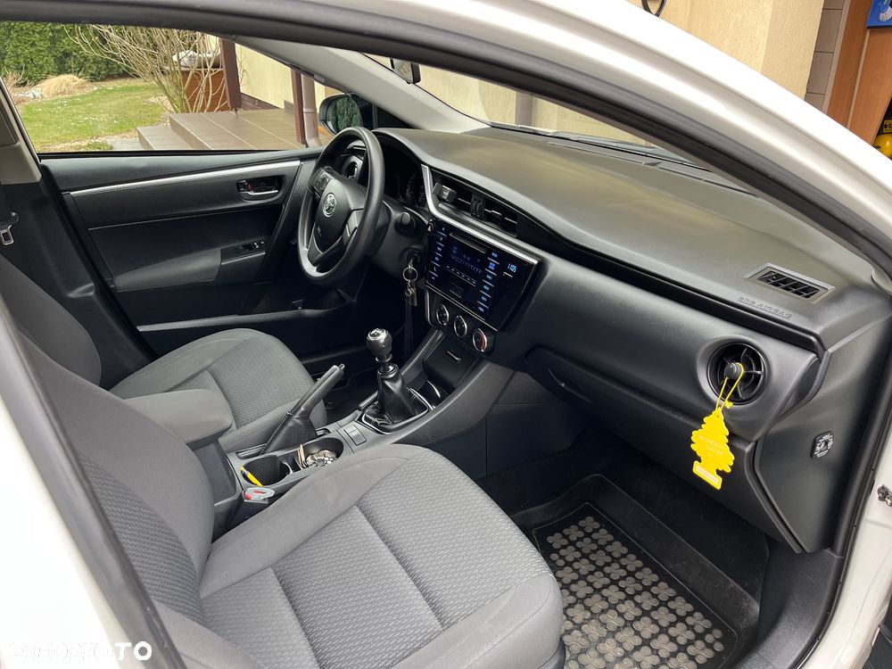 Toyota Corolla 1.6 Active - 8