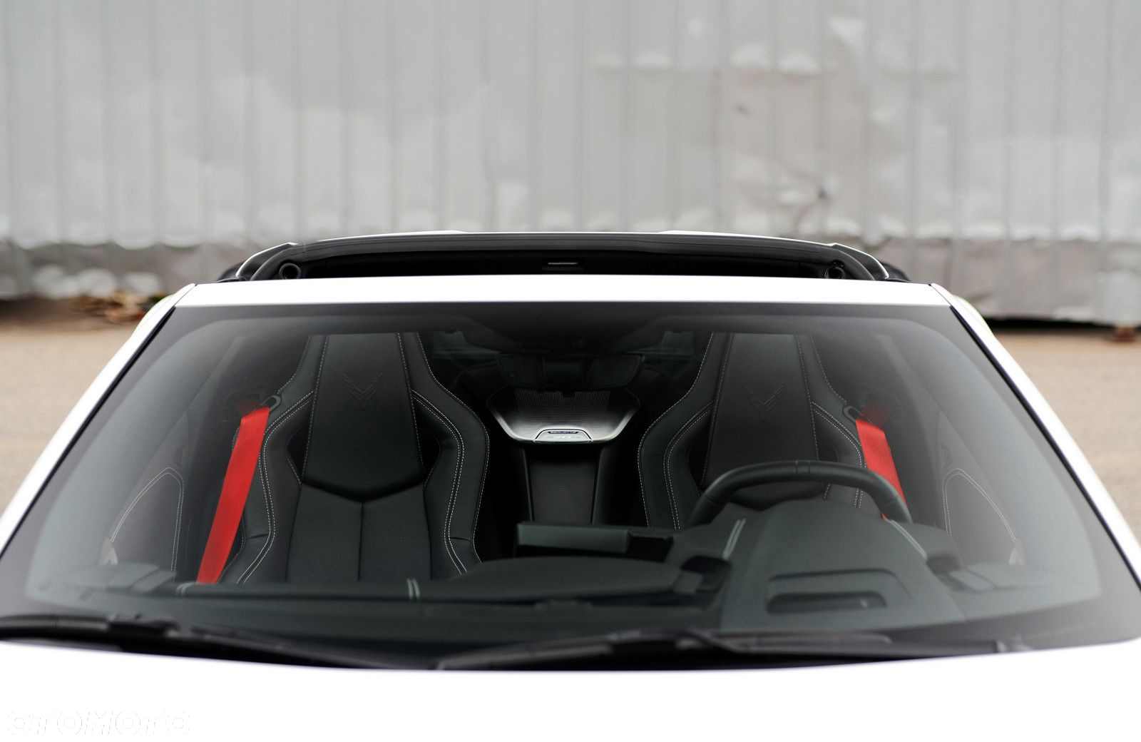 Chevrolet Corvette - 8