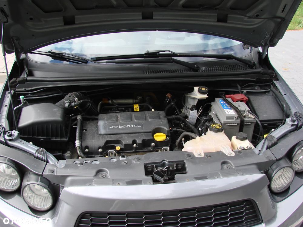 Chevrolet Aveo - 16