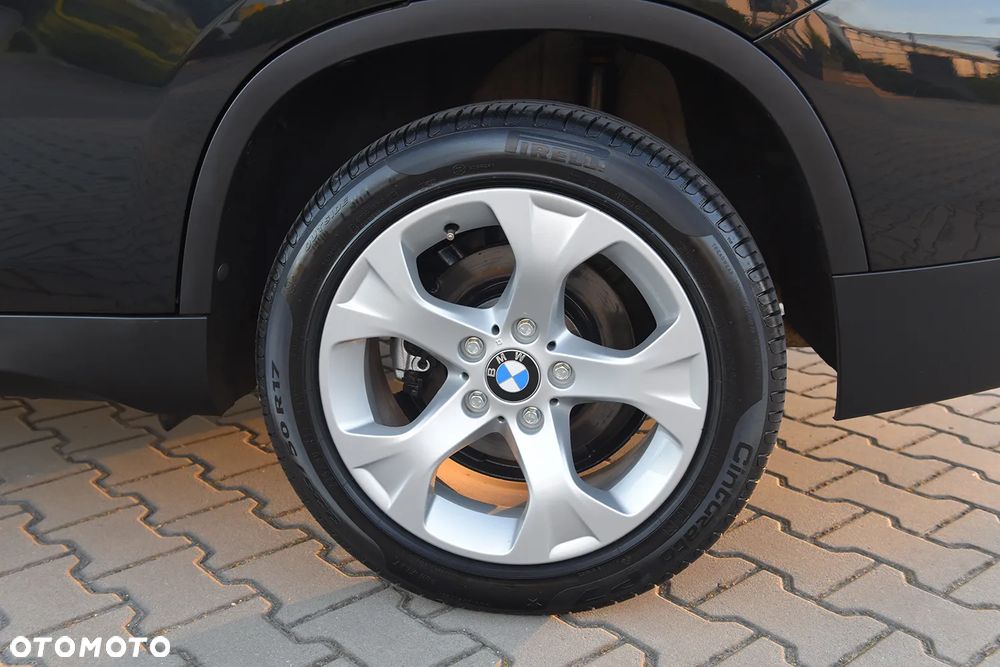 BMW X1 sDrive18i - 14
