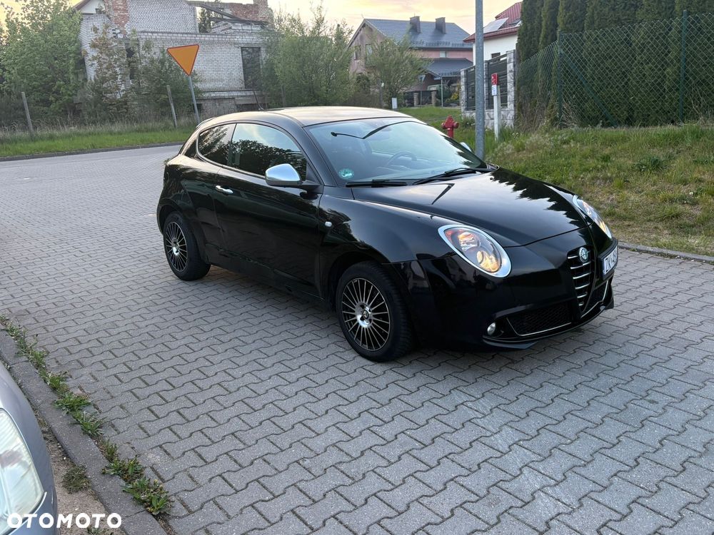 Alfa Romeo Mito 1.6 JTDM Turismo - 9