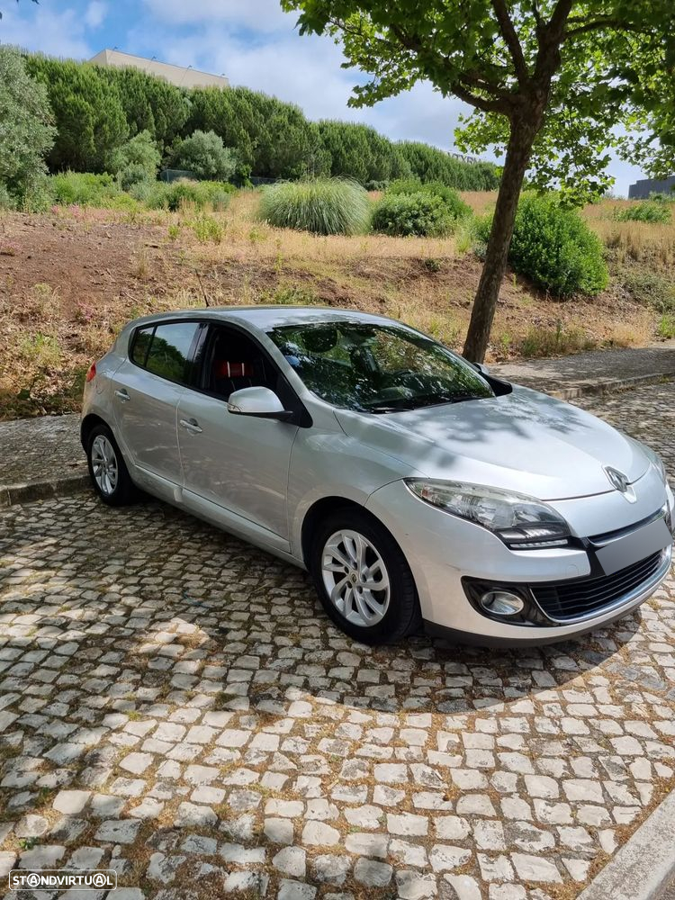 Renault Mégane 1.5 dCi Confort - 5