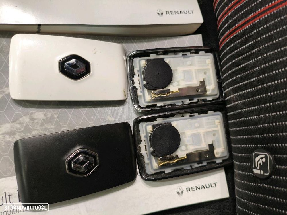 Renault Clio 1.5 Blue dCi RS Line - 13