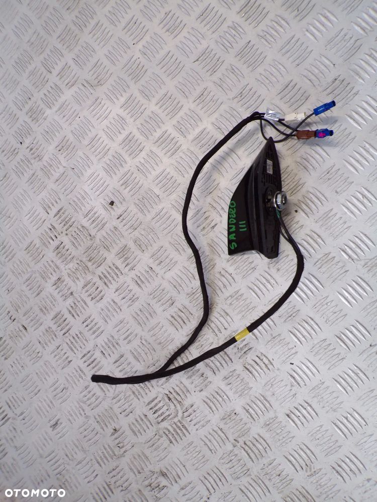 ANTENA PŁETWA REKIN DACIA SANDERO III RENAULT CAPTUR II  8201731020 - 1