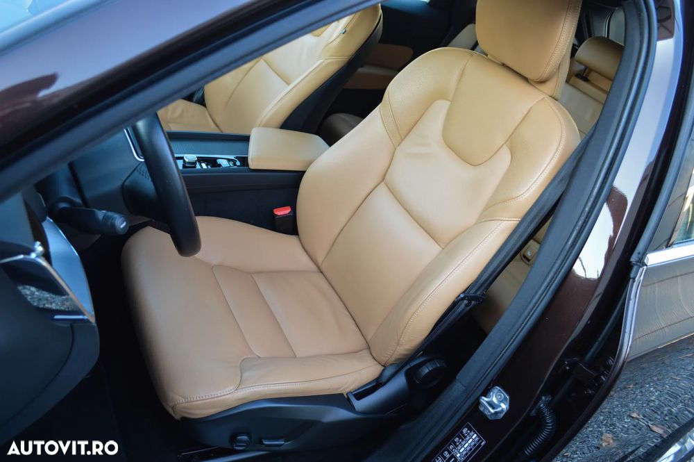 Volvo XC 60 Recharge T8 Twin Engine eAWD Inscription - 14