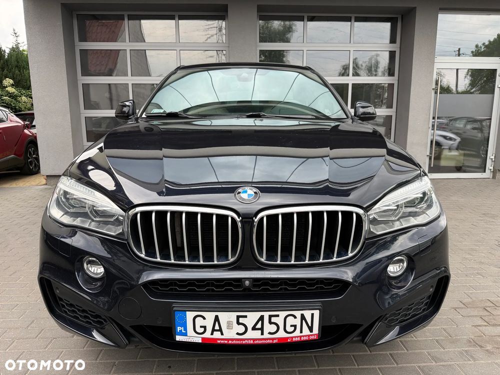 BMW X6 xDrive50i - 2