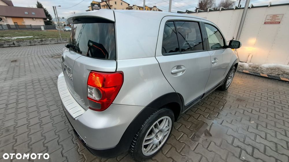 Toyota Urban Cruiser 1.4 D-4D Sol 4x4 - 14