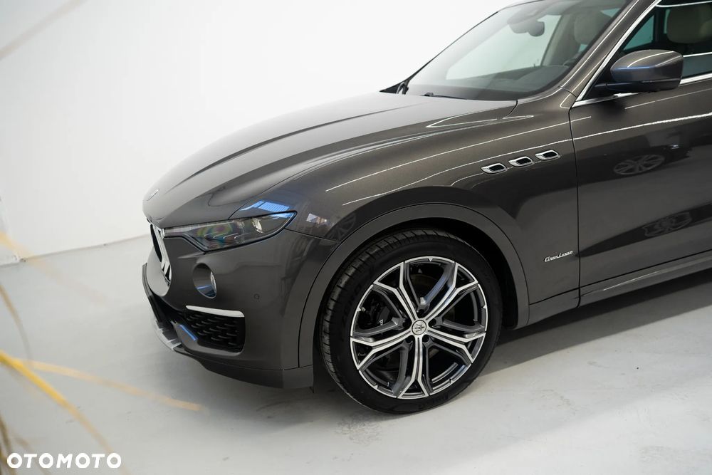 Maserati Levante S Granlusso - 5