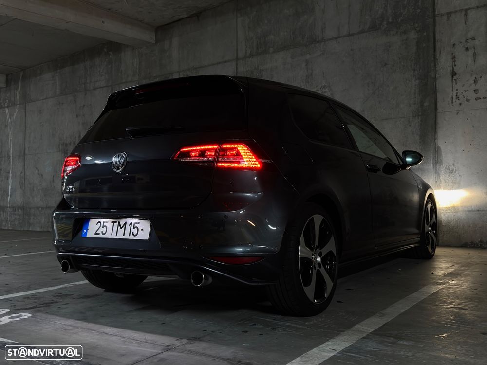 VW Golf 2.0 TSi GTi - 5