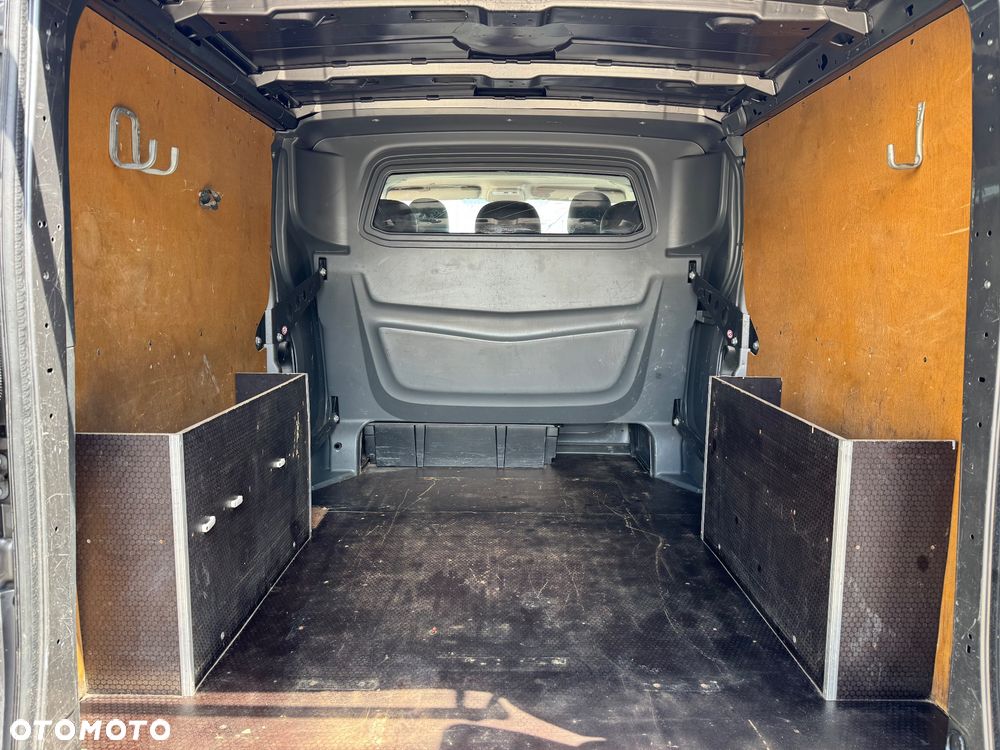 Opel Vivaro L2H1 2,9t Elegance Business - 9