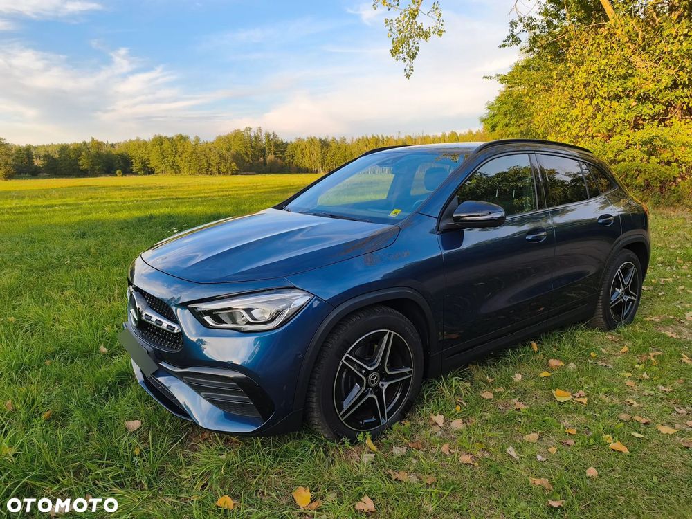 Mercedes-Benz GLA 200 AMG Line - 1