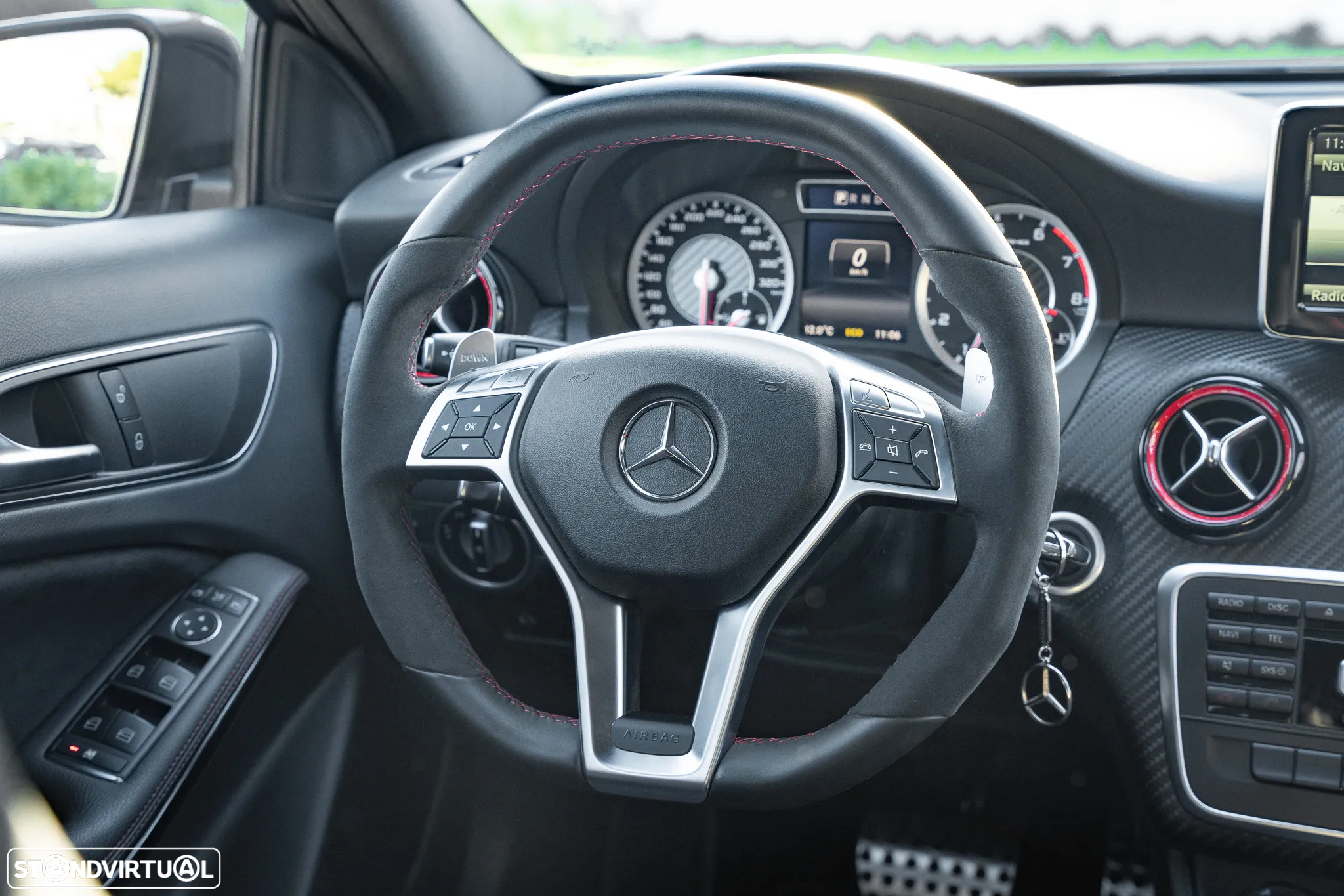 Mercedes-Benz A 45 AMG 4-Matic - 25