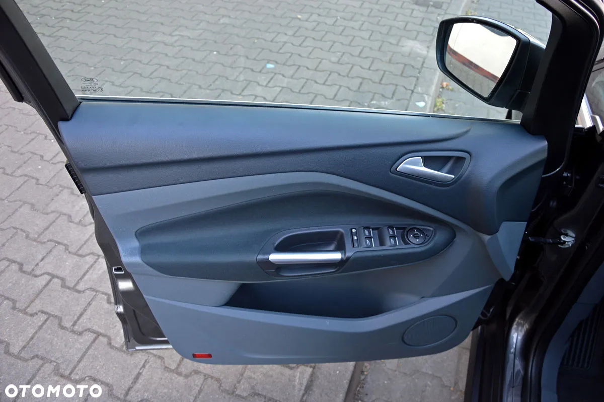 Ford Grand C-MAX 1.6 TDCi Titanium - 11