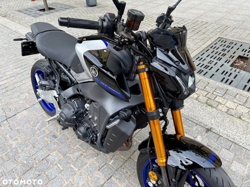 Yamaha MT - 12