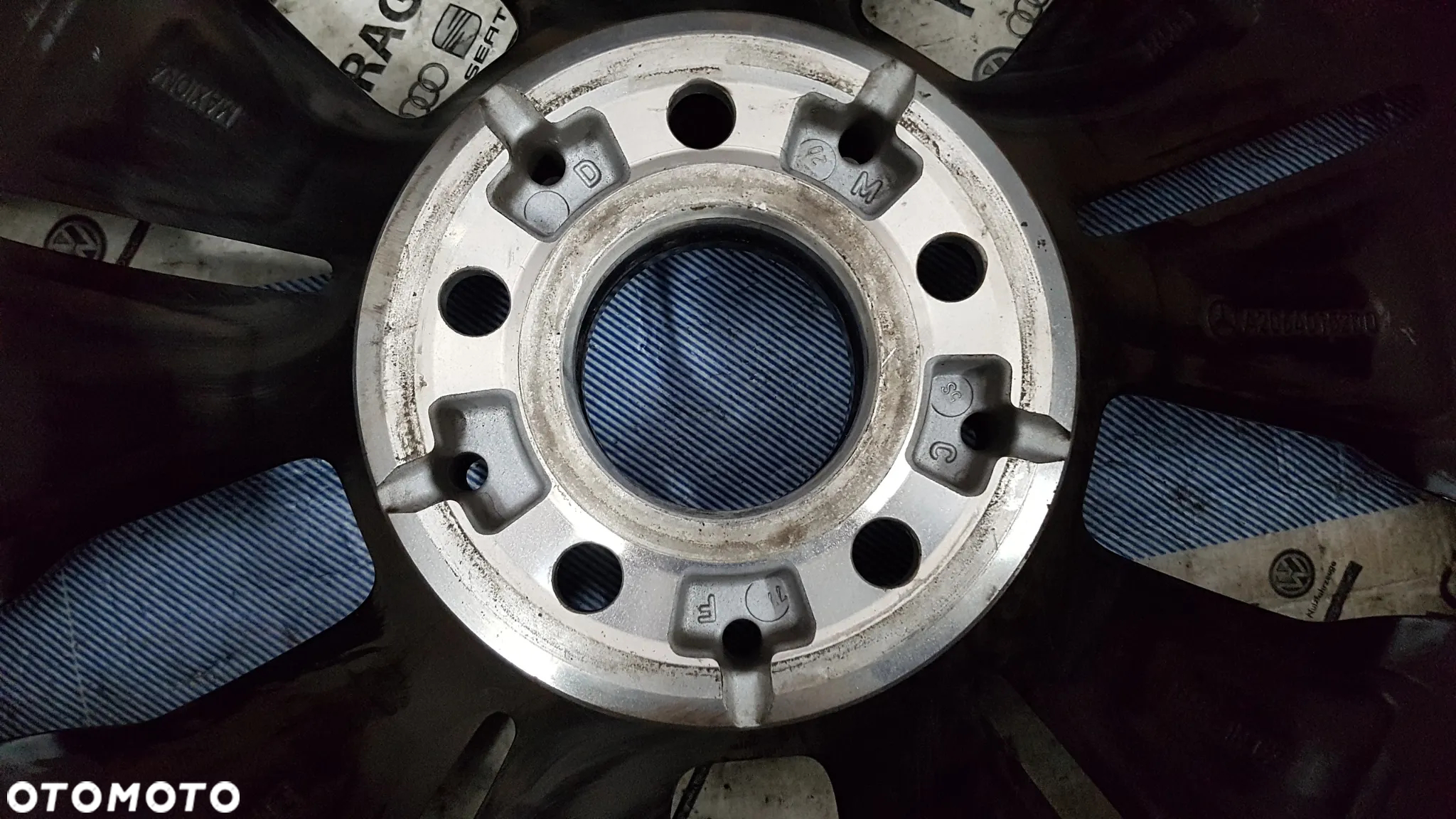 FELGA MERCEDES 5X112 8,5JX18 ET52 A2064015200 - 10