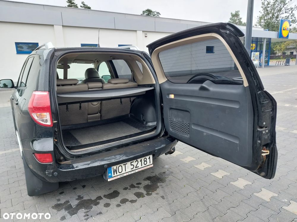 Toyota RAV4 2.0 VVT-i Prestige - 10