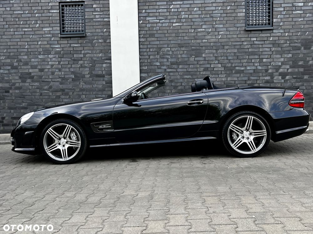 Mercedes-Benz SL 63 AMG - 9