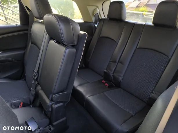 Dodge Journey - 14