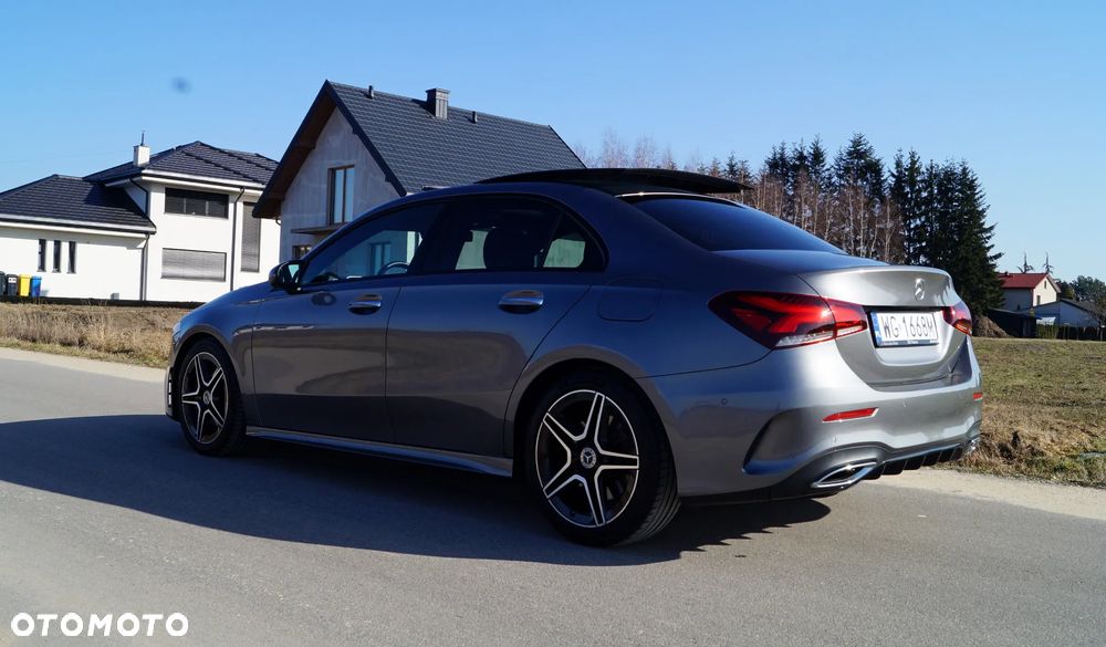 Mercedes-Benz Klasa A 250 4Matic 7G-DCT AMG Line - 11