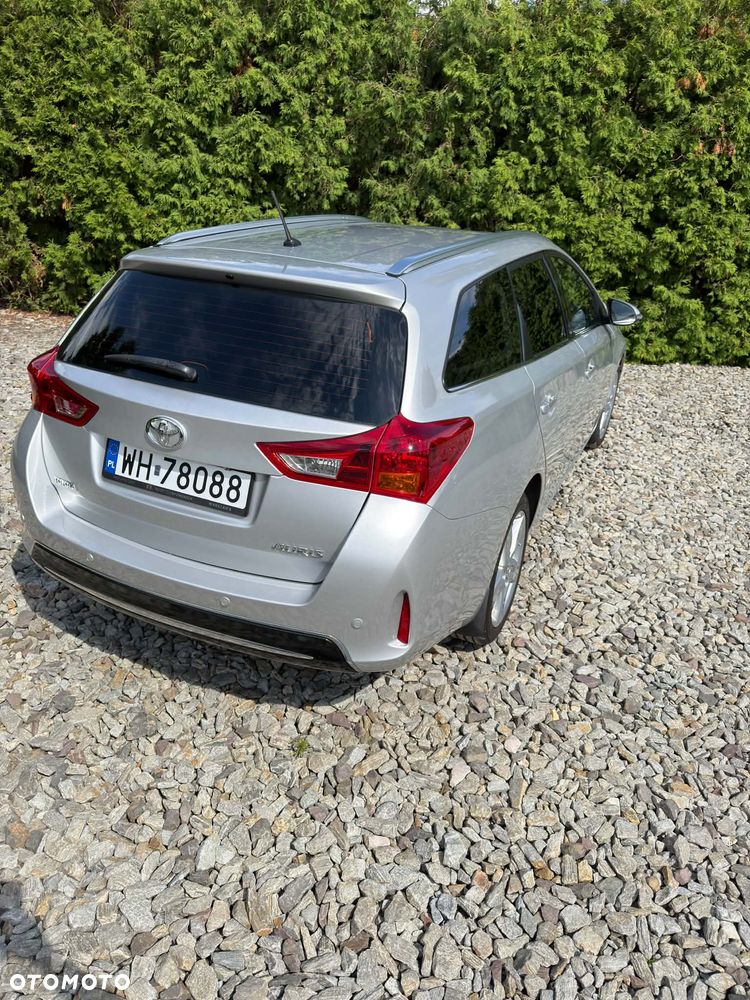 Toyota Auris 2.0 D-4D Prestige - 7