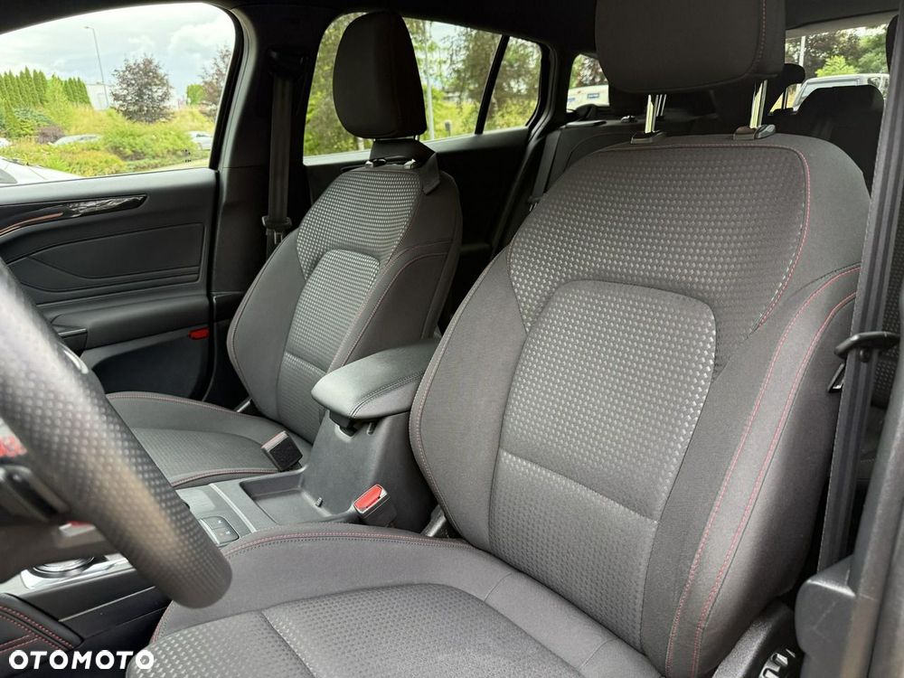 Ford Focus - 21