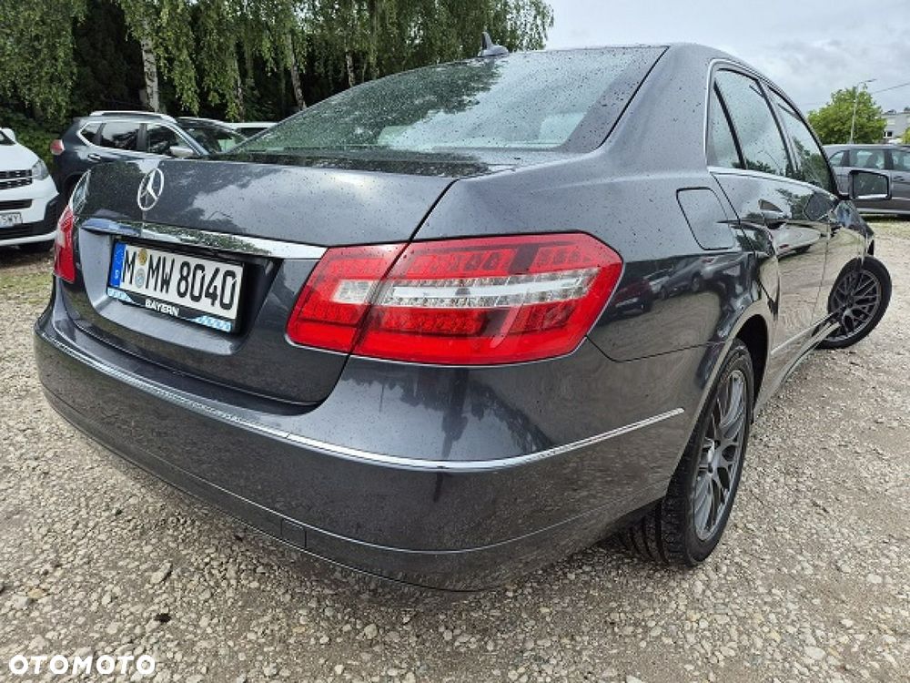 Mercedes-Benz Klasa E - 3