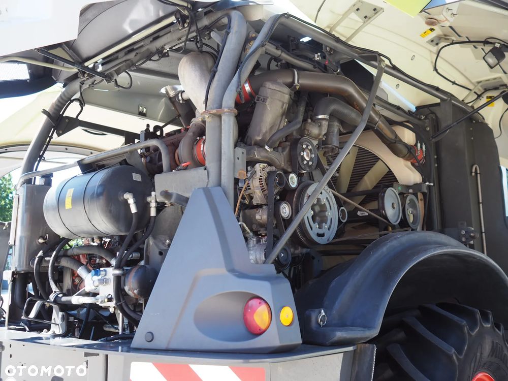 Claas Jaguar 930 - 12