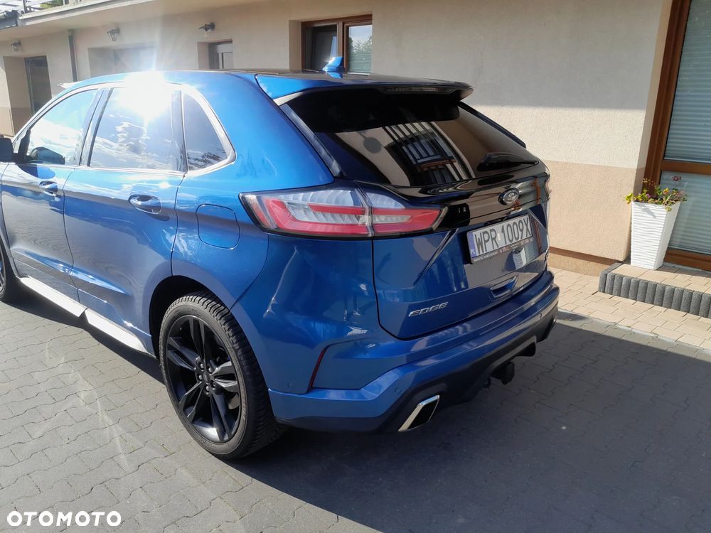 Ford Edge - 4