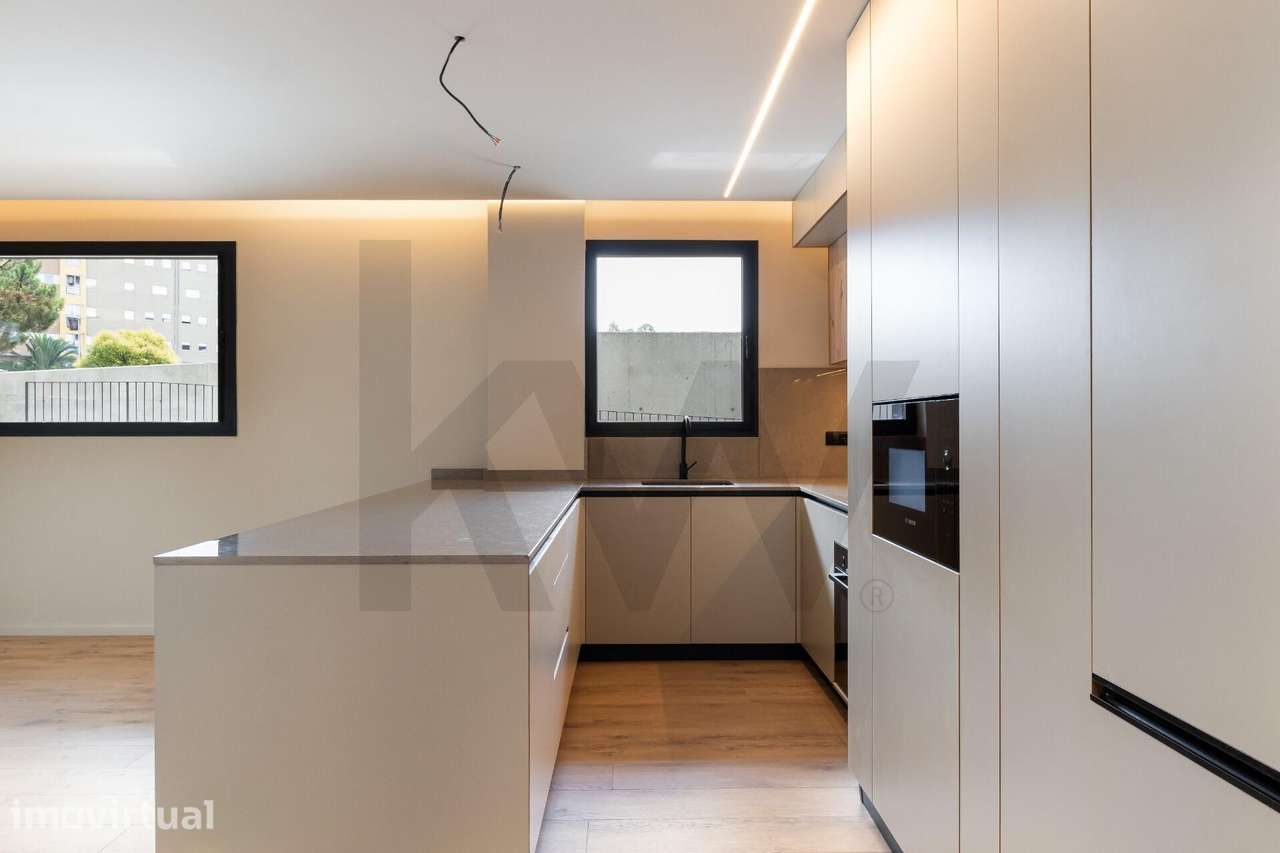 Apartamento T2 inserido no empreendimento em Vila Nova de Gaia - Grande imagem: 2/15