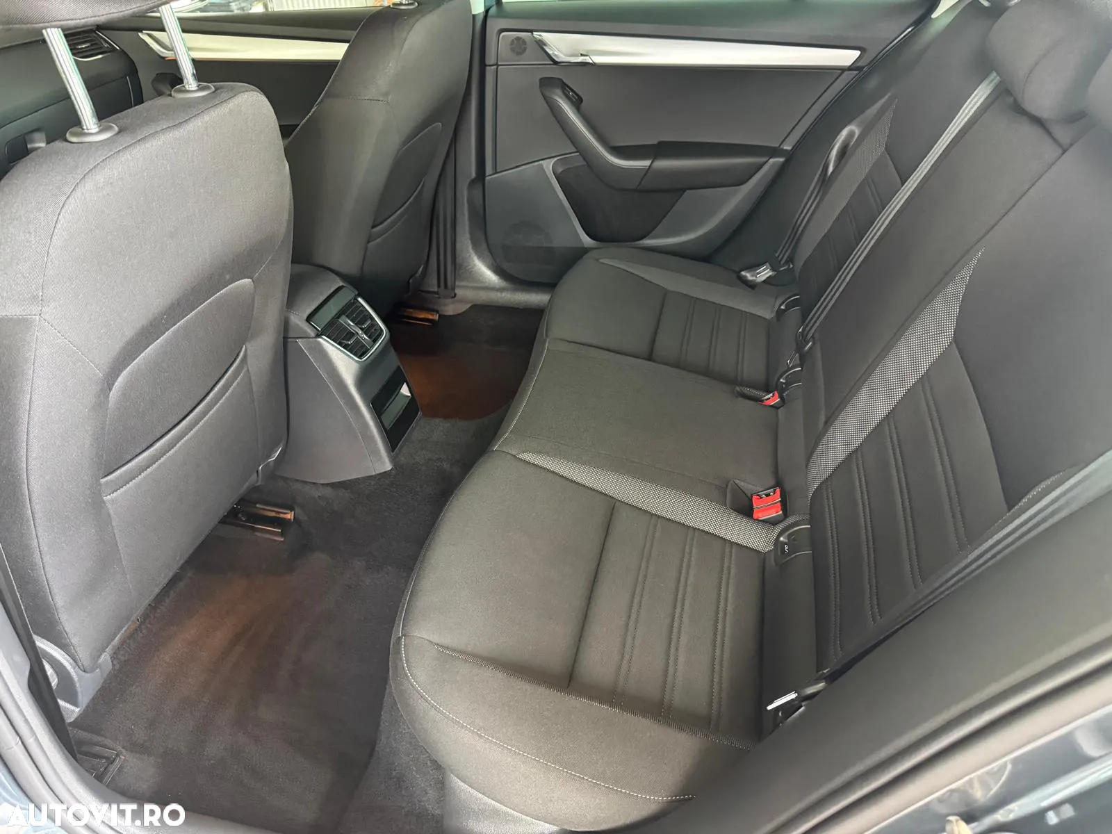 Skoda Octavia Combi 1.6 TDI Ambition - 7