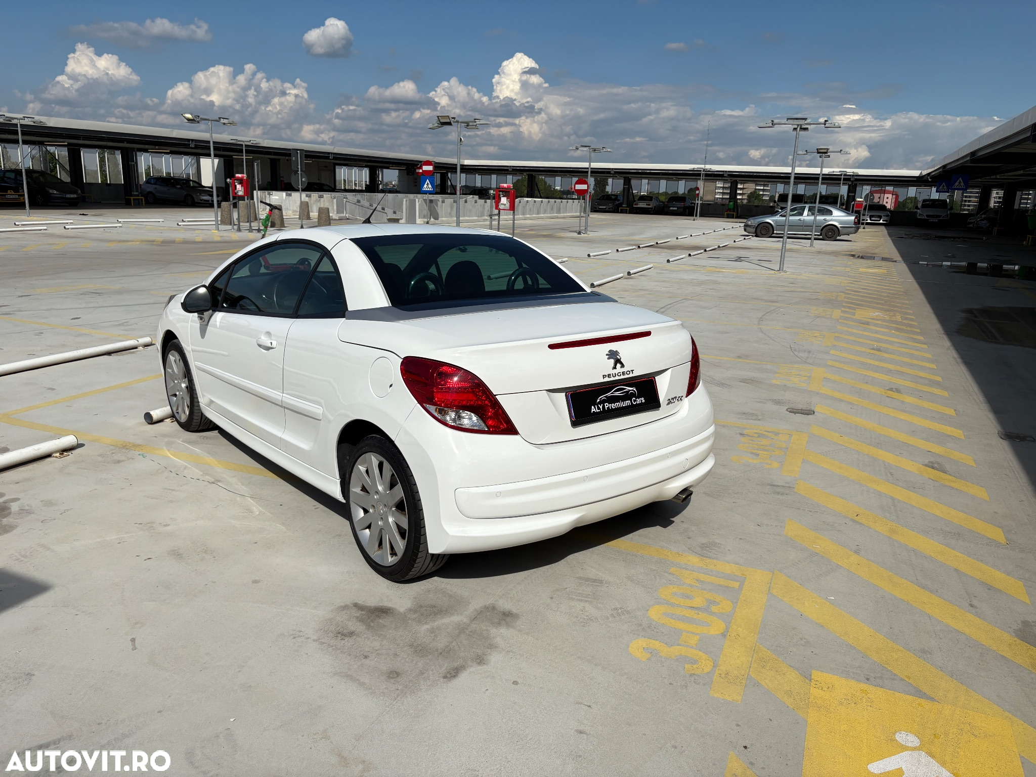 Peugeot 207 CC 120 VTi Sport - 27