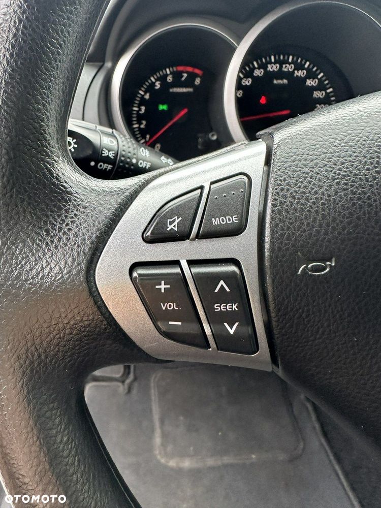 Suzuki Grand Vitara - 16