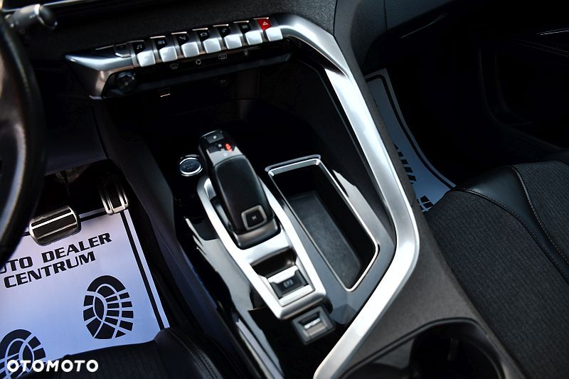 Peugeot 5008 1.6 THP Allure S&S EAT6 - 16