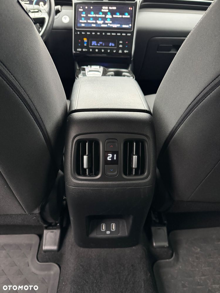 Hyundai Tucson 1.6 T-GDi HEV Modern 2WD - 15