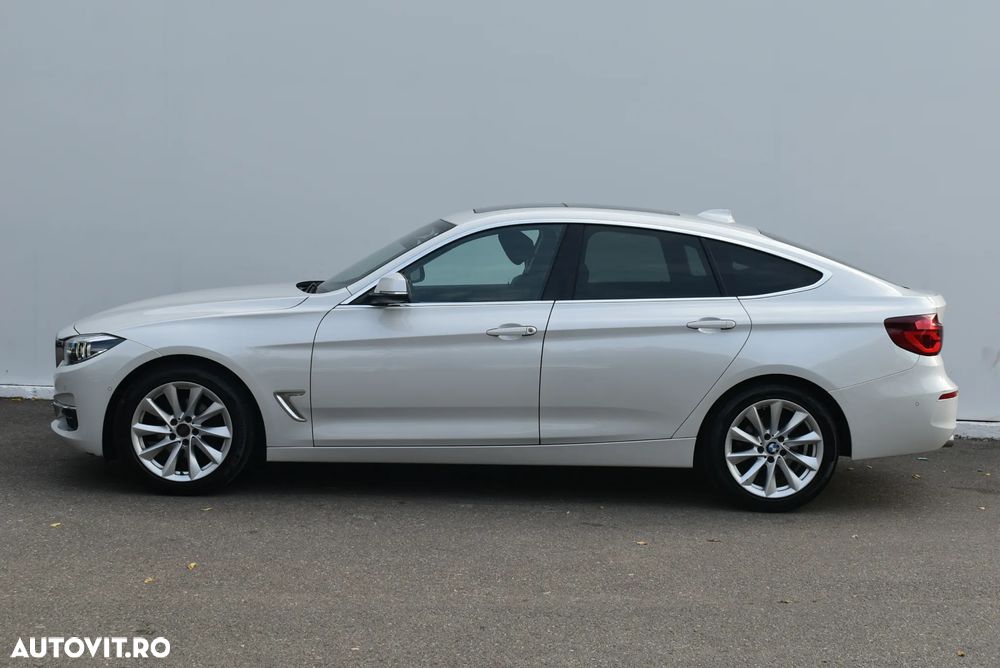 BMW Seria 3 320i GT xDrive AT - 14