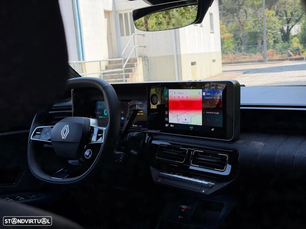 Renault 4 E-Tech 52 kWh Techno Autonomia Conforto - 27
