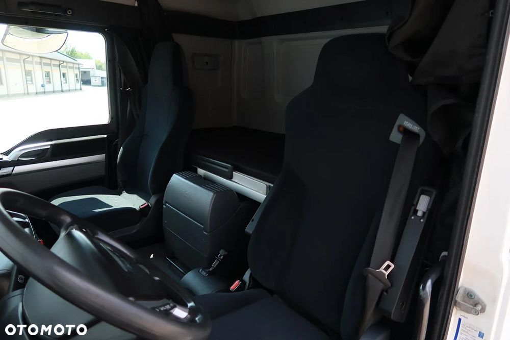 MAN TGL 12.220 Solówka 17EP - 14