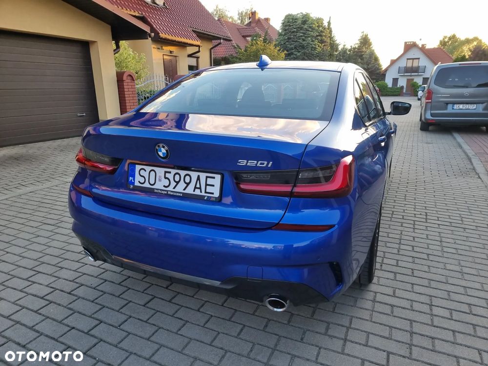 BMW Seria 3 320i M Sport sport - 12