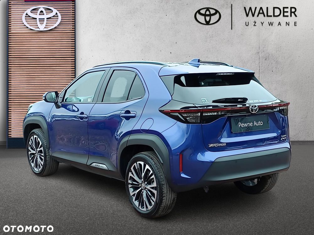 Toyota Yaris Cross Hybrid 1.5 Executive AWD - 3